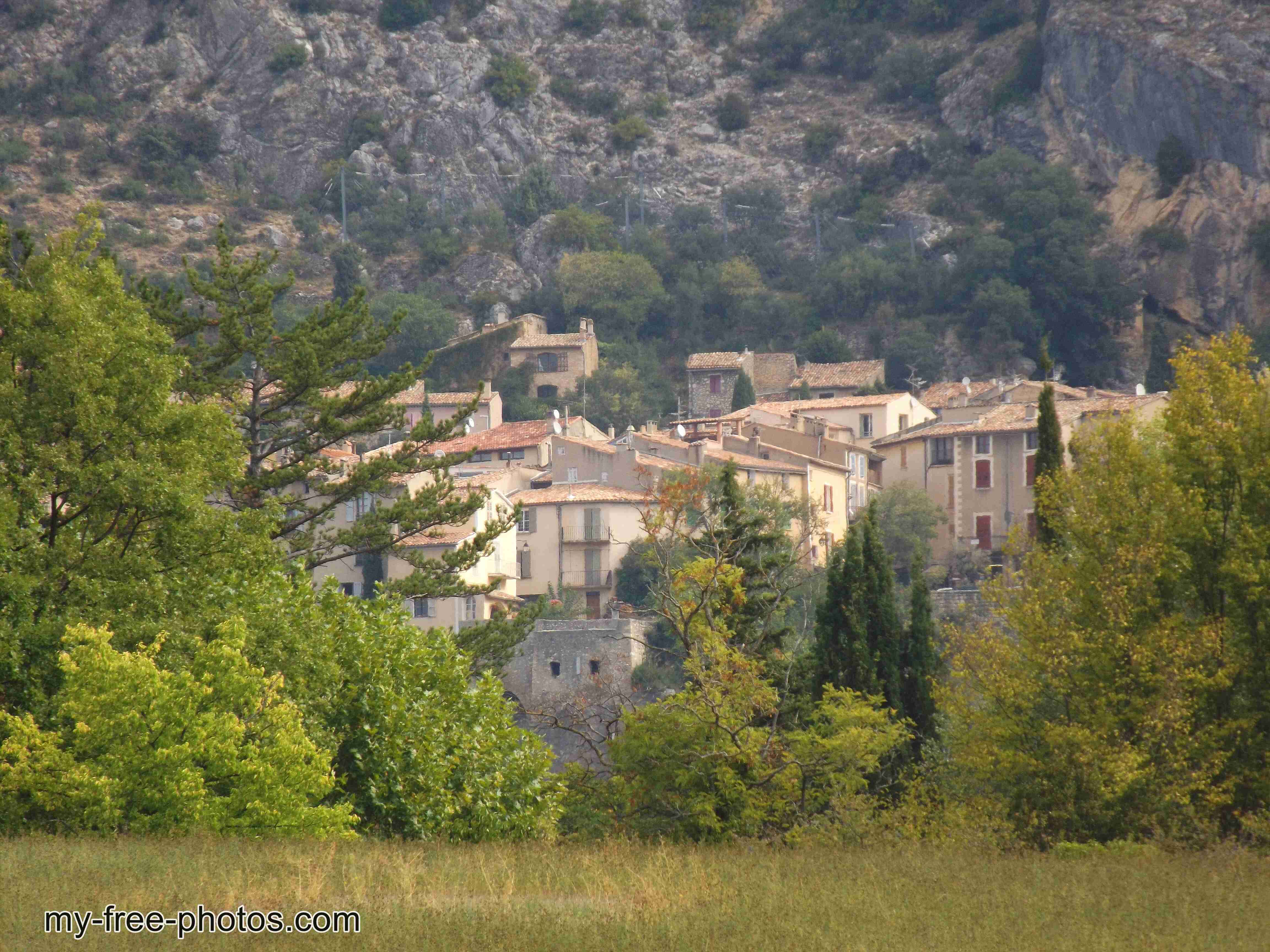 Moustiers-Sainte-Marie village
